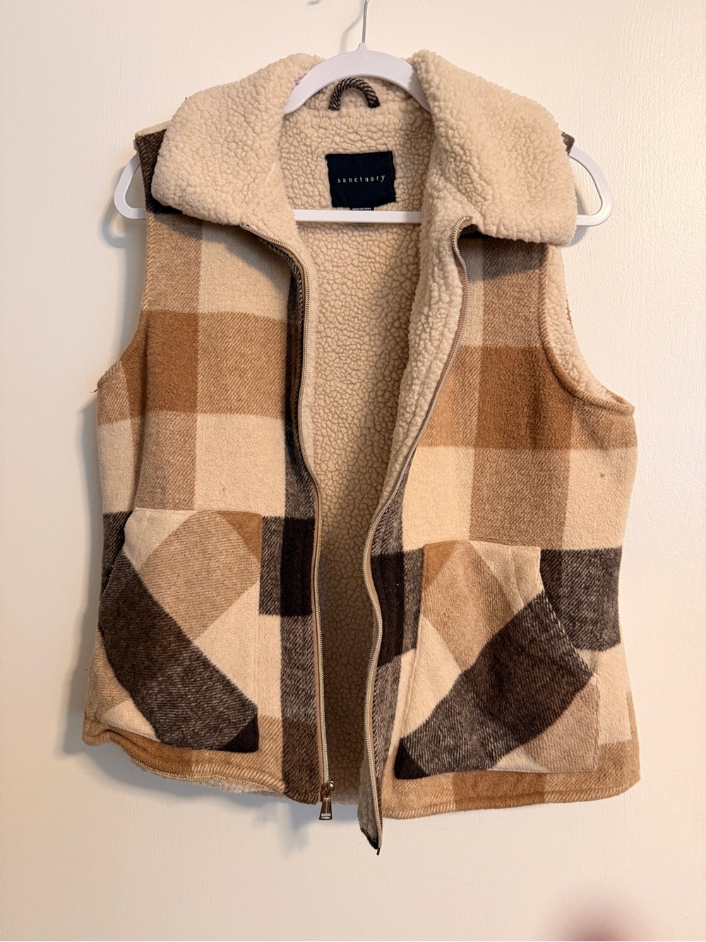 Sanctuary Cream Sherpa Vest with Black Label